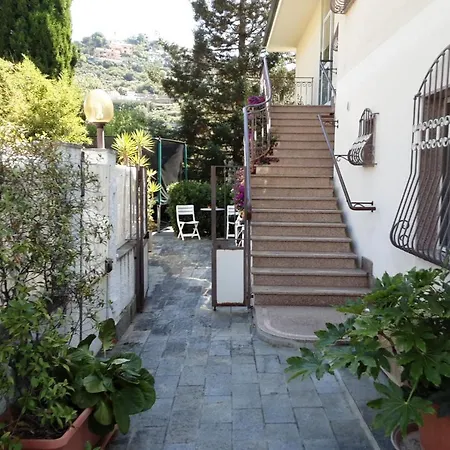 Casa Rebora Apartment *
